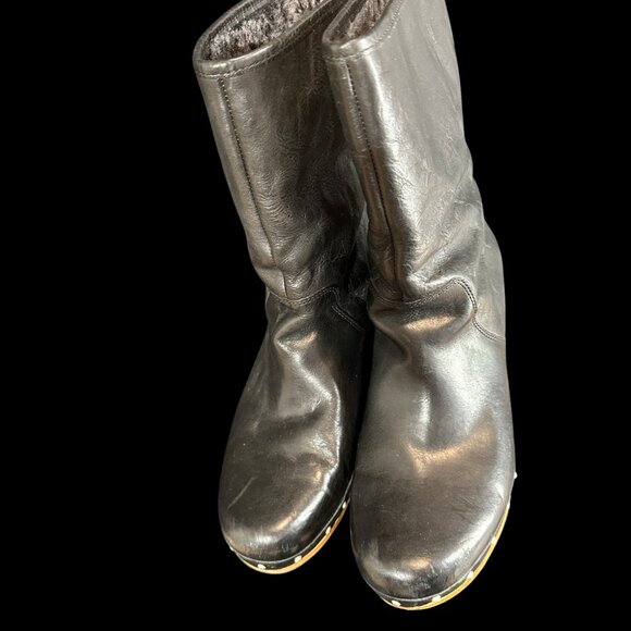 Black Uggs, convertible fur lined clog boots - Picture 7 of 8